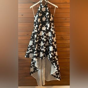 Women’s black and white dress